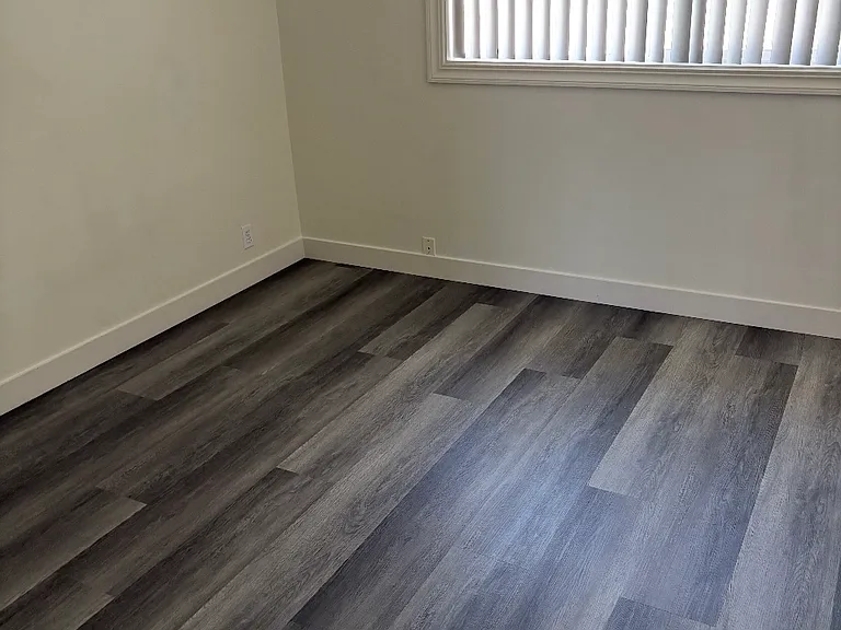 7358 Neo St #F — Photo 4