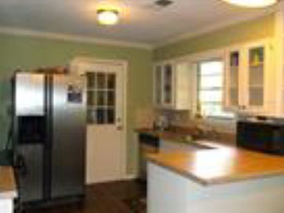 5th image of 315 Eldridge Dr