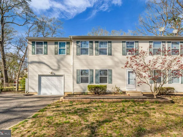 146 Pardee Blvd, Browns Mills, NJ 08015