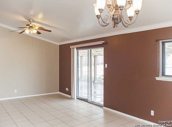 4th image of 7911 WINDLAKE DR
