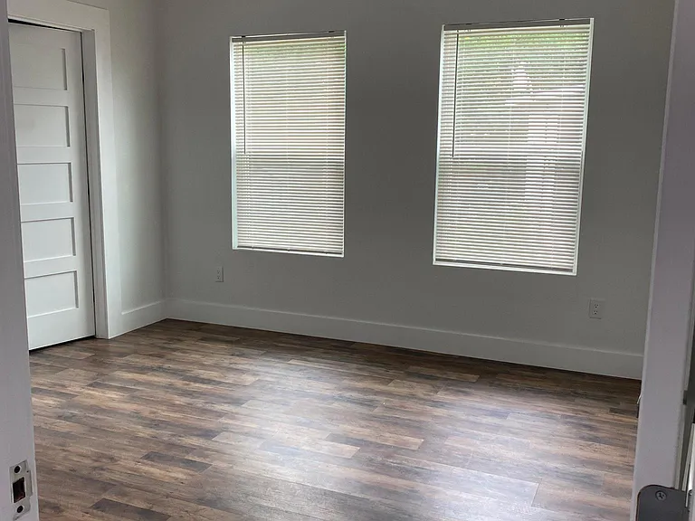 1411 Berene Ave — Photo 10