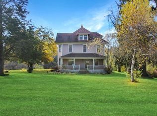 8939 W Cedarville Rd, Lena, IL 61048