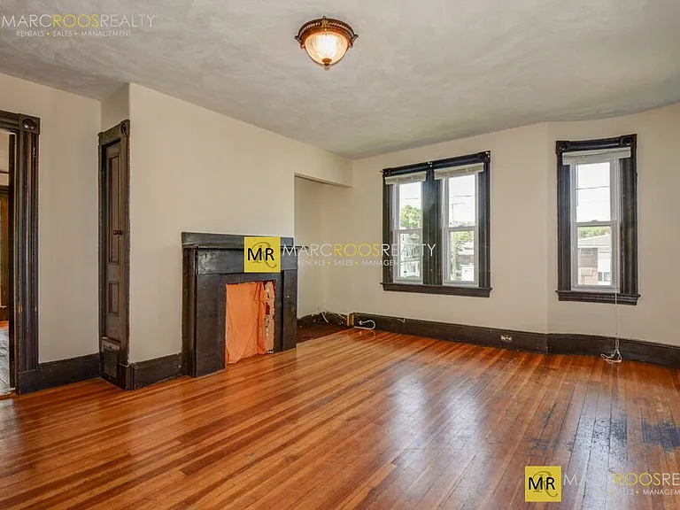 47 South St #1B — Photo 21