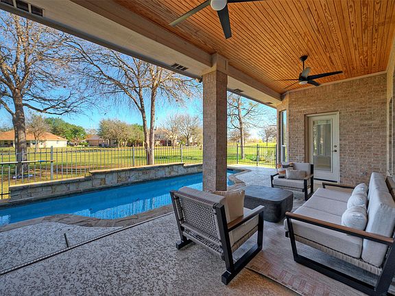 3rd image of 10833 Olympia Fields Loop