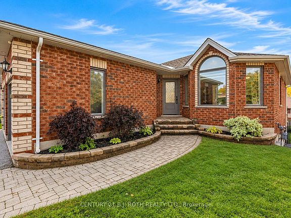 3rd image of 237 Pringle Dr