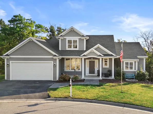 1155 La Salle COURT, Lake Geneva, WI 53147