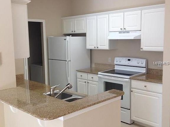 4th image of 142 Southern Pecan Cir Unit 107