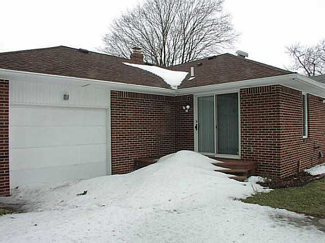 2nd image of 5042 Ottawa River Rd