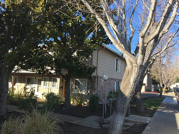 2nd image of 313 N Temple Dr
