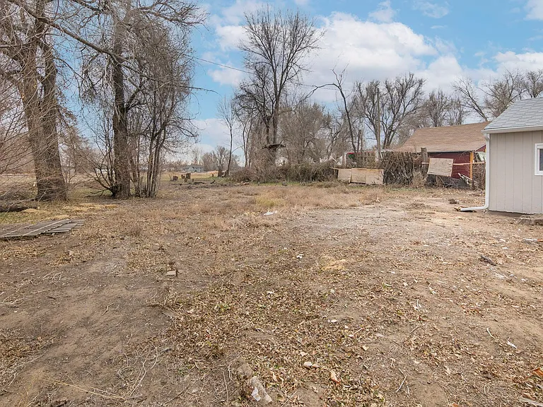 108 S Dorothy Ave — Photo 25