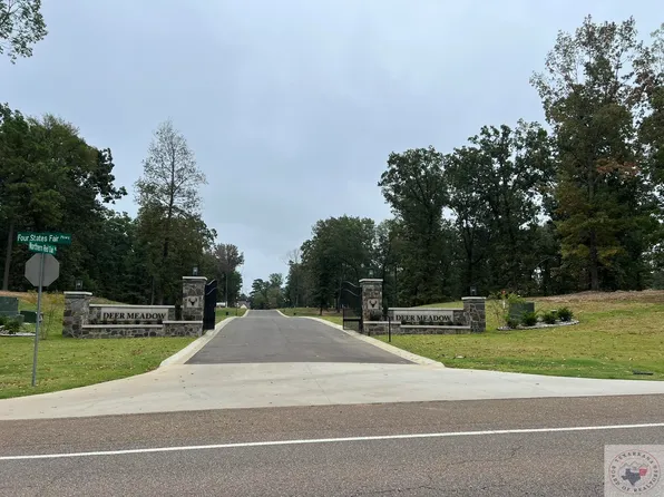 3517 Northern Red Oak Trl, Texarkana, AR 71854