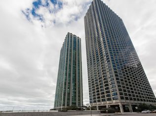 195 N Harbor Dr APT 4209, Chicago, IL 60601