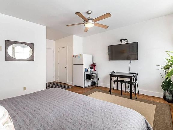 4th image of 24 Buttles Ave #22A