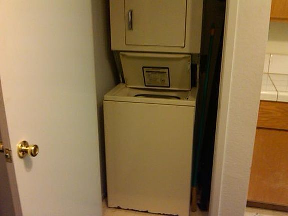 3rd image of 3208 2nd Ave APT 3