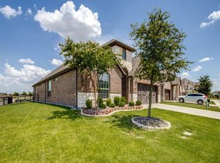 601 Race Dr, Heath, TX 75126