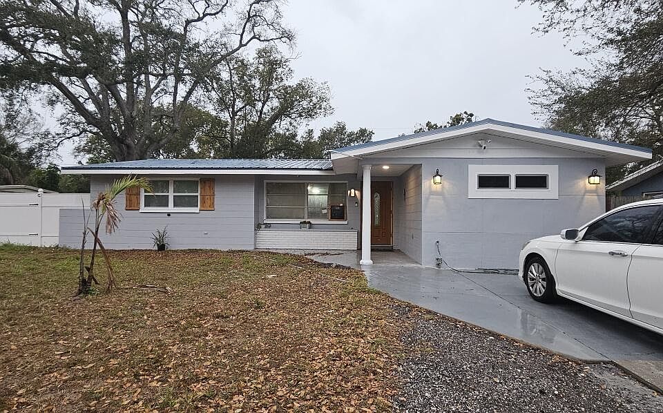 1st image of 10468 108TH Street N