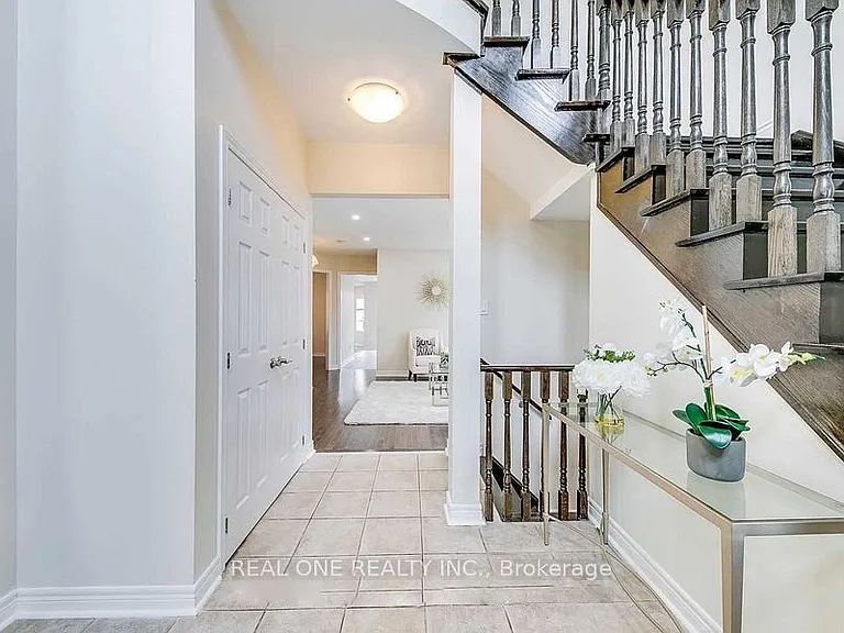 1455 Liverpool St — Photo 6