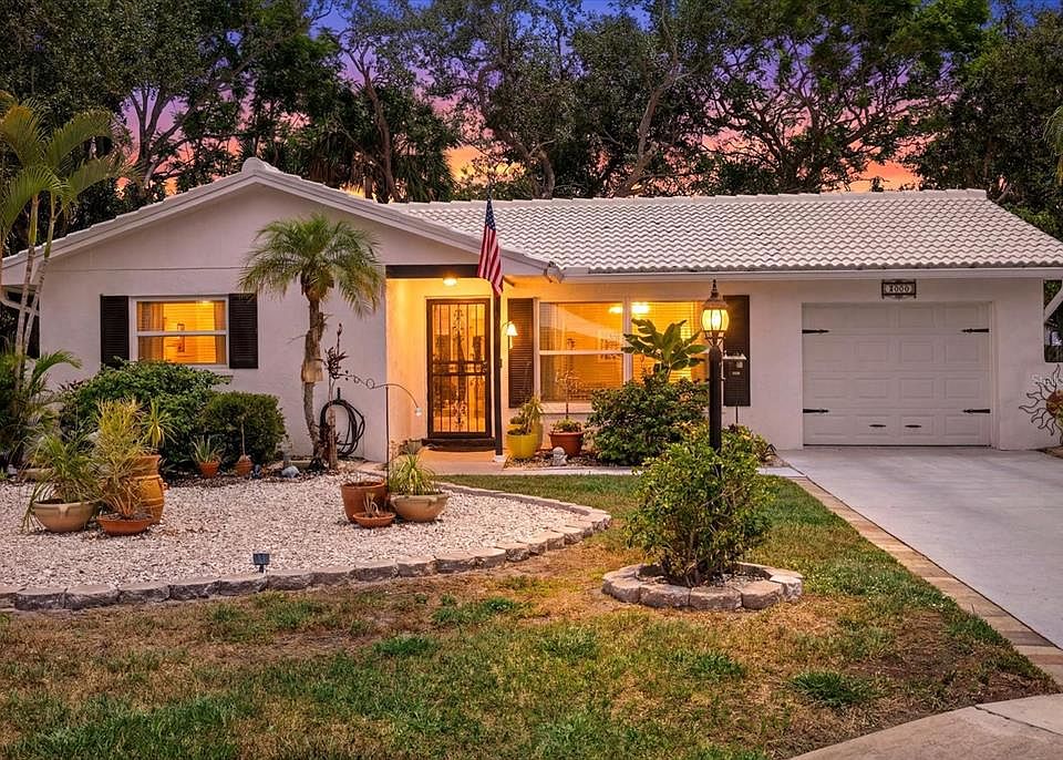 1st image of 4305 CHINABERRY CIRCLE