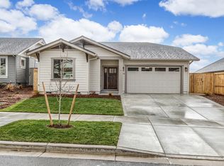 3936 Arizona Dr, Medford, OR