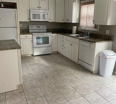 5th image of 46 Glendale Cir