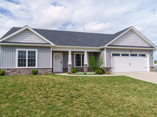 29 Laura Jean Ct, Waynesboro, VA 22980