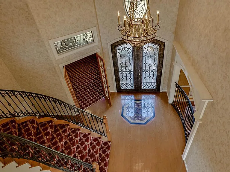 58 Lake Rd — Photo 3