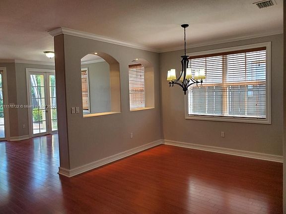 4th image of 11079 NW 80th Ln #0