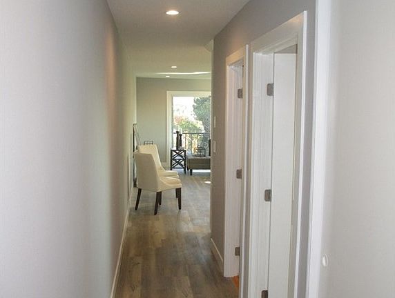 3rd image of 280 Molino Ave Unit 303
