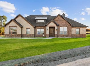 723 County Road 4764, Boyd, TX 76023