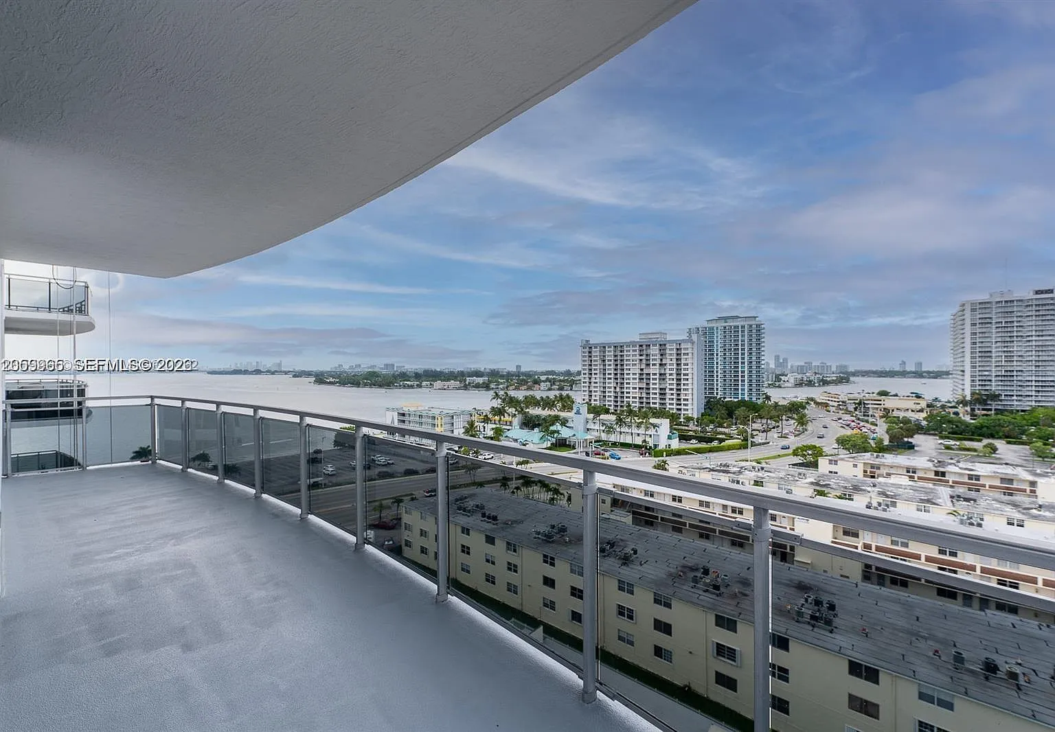 The Lexi Condo — Photo 3