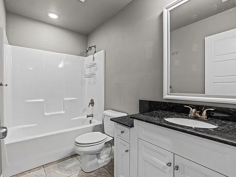 3209 Oglethorpe St — Photo 25