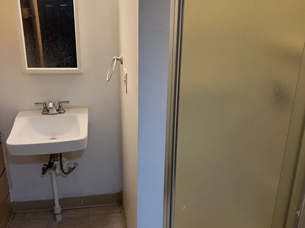 1335 N Ott St, Allentown, PA 18104