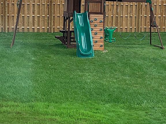 3rd image of 4506 N Miami Dr