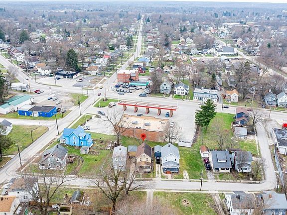 5th image of 320 Fox Dr