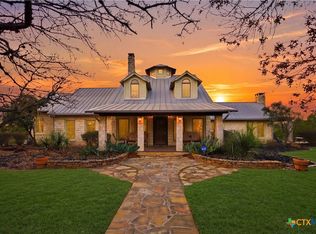 597 Krause Rd, Pipe Creek, TX 78063