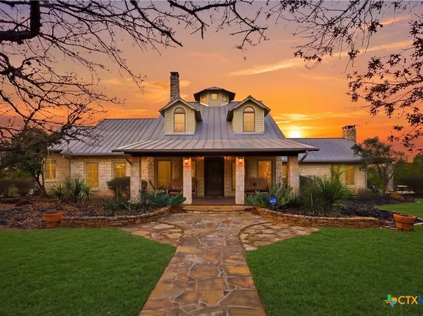 597 Krause Rd, Pipe Creek, TX 78063