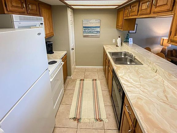 5th image of 9H Dana Dr Drive