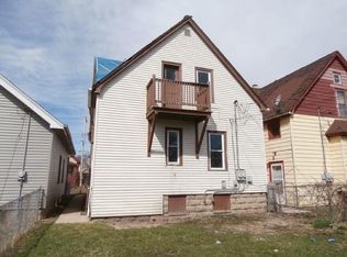 3718 N 2nd Ln, Milwaukee, WI 53212
