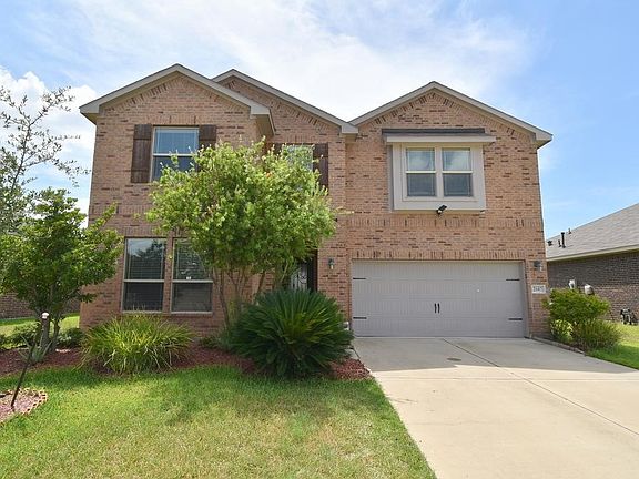 2nd image of 2607 Maverick Park Ln