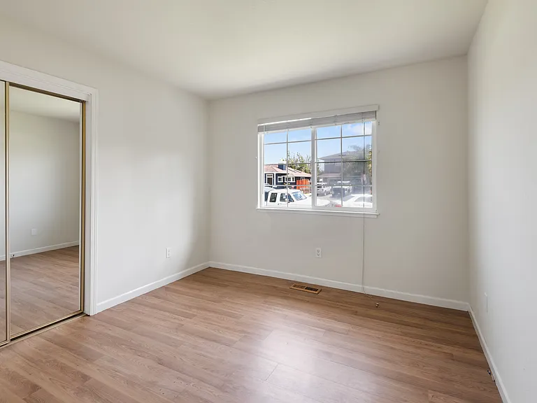 109 Ginos Ct — Photo 18