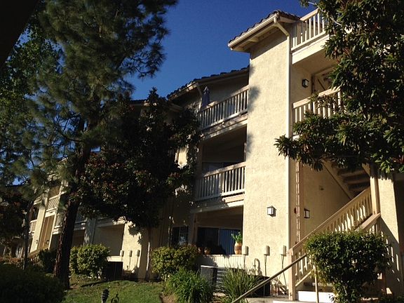 2nd image of 5837 Oak Bend Ln Unit 305
