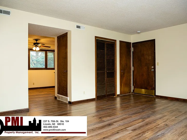 2323 D St #5 — Photo 3