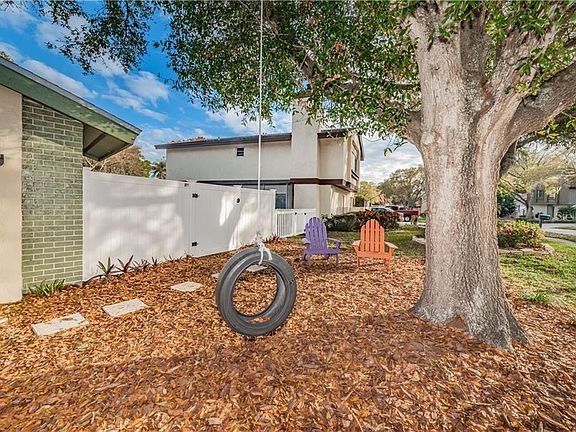 3rd image of 3955 Orchard Hill Cir