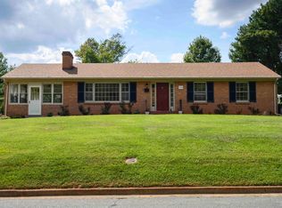 739 Sherman Dr, Lynchburg, VA 24502