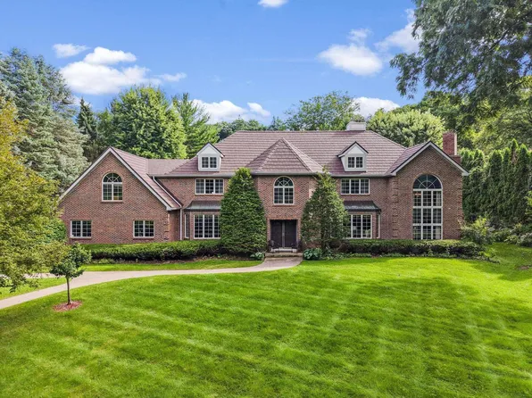 6213 North Highlands Avenue, Madison, WI 53705