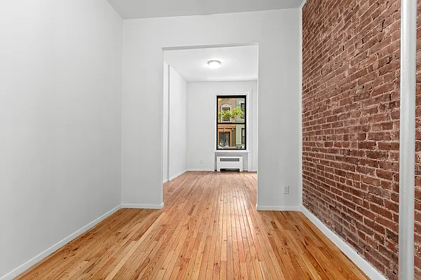 Rented by Compass | media 5