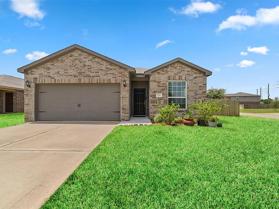 3000 Iron Woods Dr