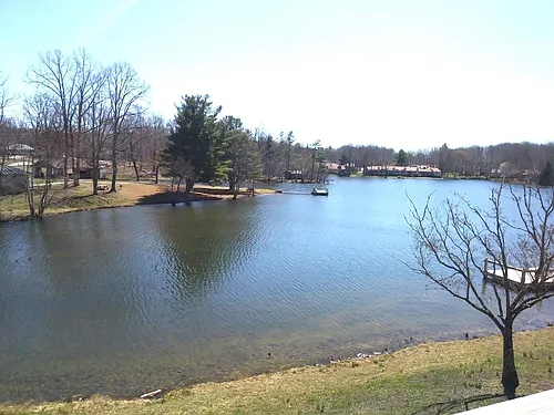 29 Lakeshore Ter Photo 1