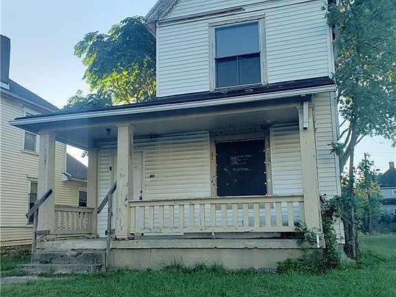 2nd image of 40 Drake Ave