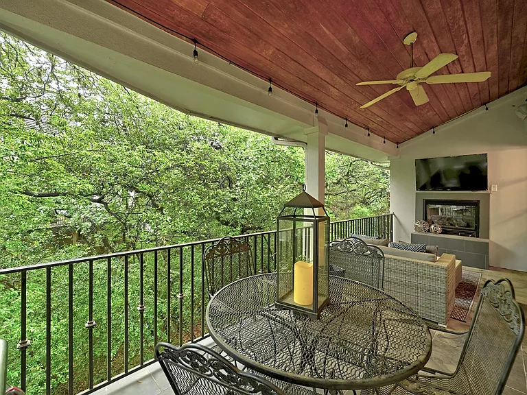 2100 Rue De Street Germaine — Photo 35